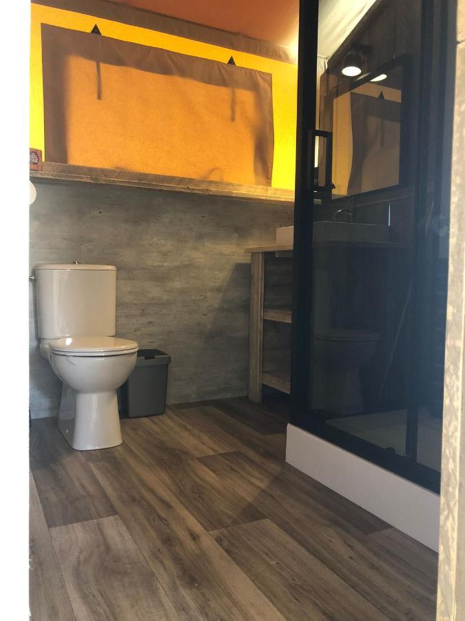 De Hazelaarshof Luxe Glampingtent Bij Natuurgebied De Millingerwaard Kekerdom Luaran gambar